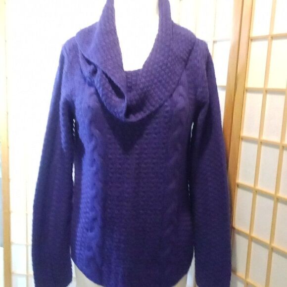 Chico's Med Turtleneck Sweater - Picture 3 of 14